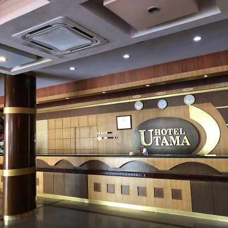 ホテルUtama Batam エクステリア 写真